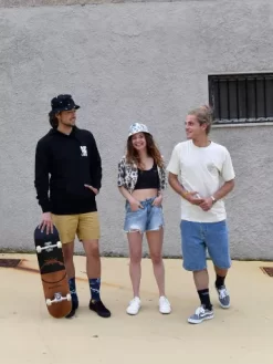 Logo 7.75" Complete -Ride The Wave Skateboard Store Logo775Complete 2